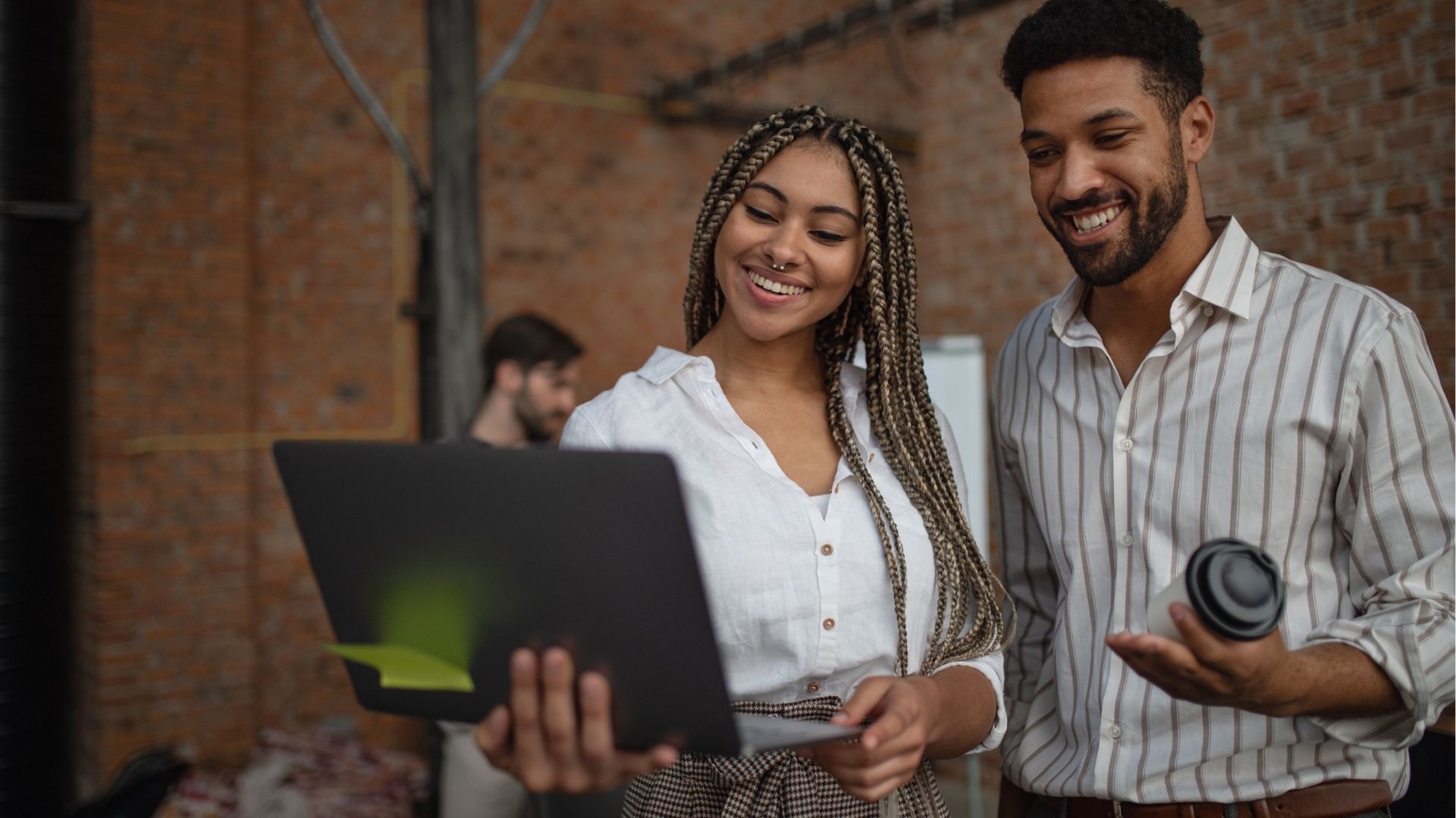 How Can Your Small Business Benefit from eSIM Technology?